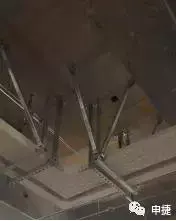 抗震支架c型钢_抗震支架钢材_钢架结构抗震支架