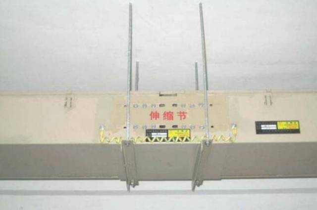 管廊支架图纸怎么看_管道图纸中管道支架怎么理解_管廊支架现场制作